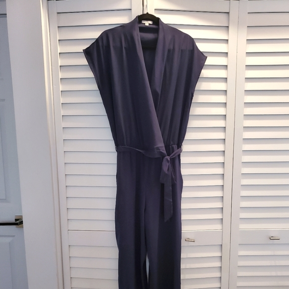 Halston jumpsuit navy blue sz M - Picture 2 of 3
